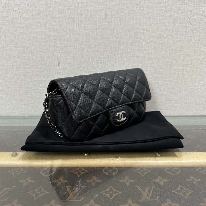 CHANEL 21K黑銀肩背斜背眼鏡包18.5*9*4.5 99新 配件盒子塵袋保卡-1