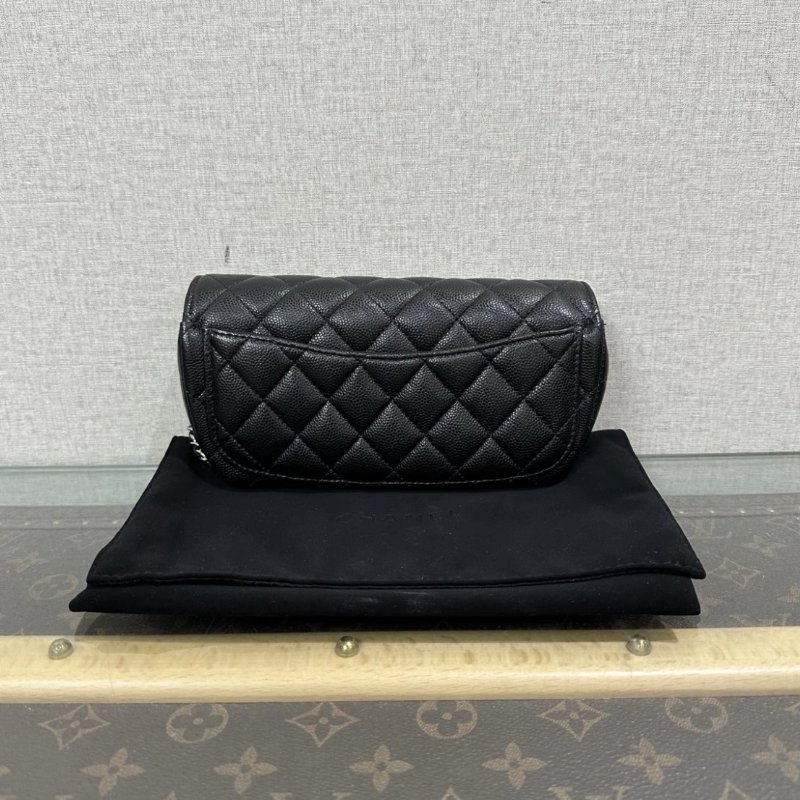 CHANEL 21K黑銀肩背斜背眼鏡包18.5*9*4.5 99新配件盒子塵袋保卡-5