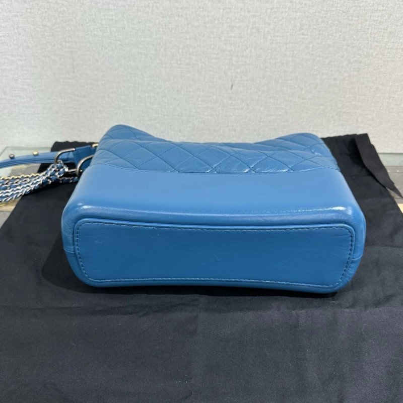CHANEL 藍色中號流浪肩背斜背包 28*21*8 98新配件塵袋-3