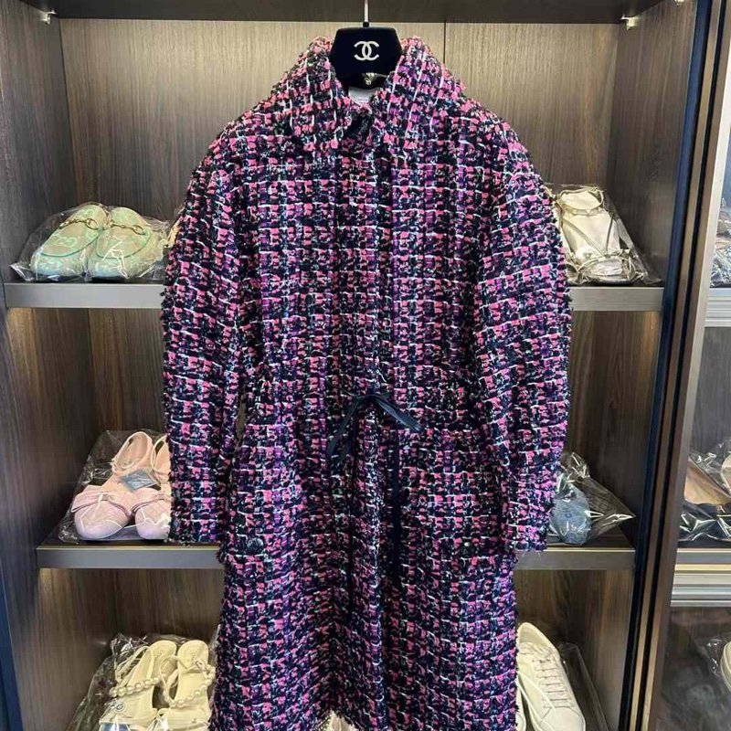 Chanel 秀款大衣 34號 適合胸圍100以内 非常新 原價近40萬-1