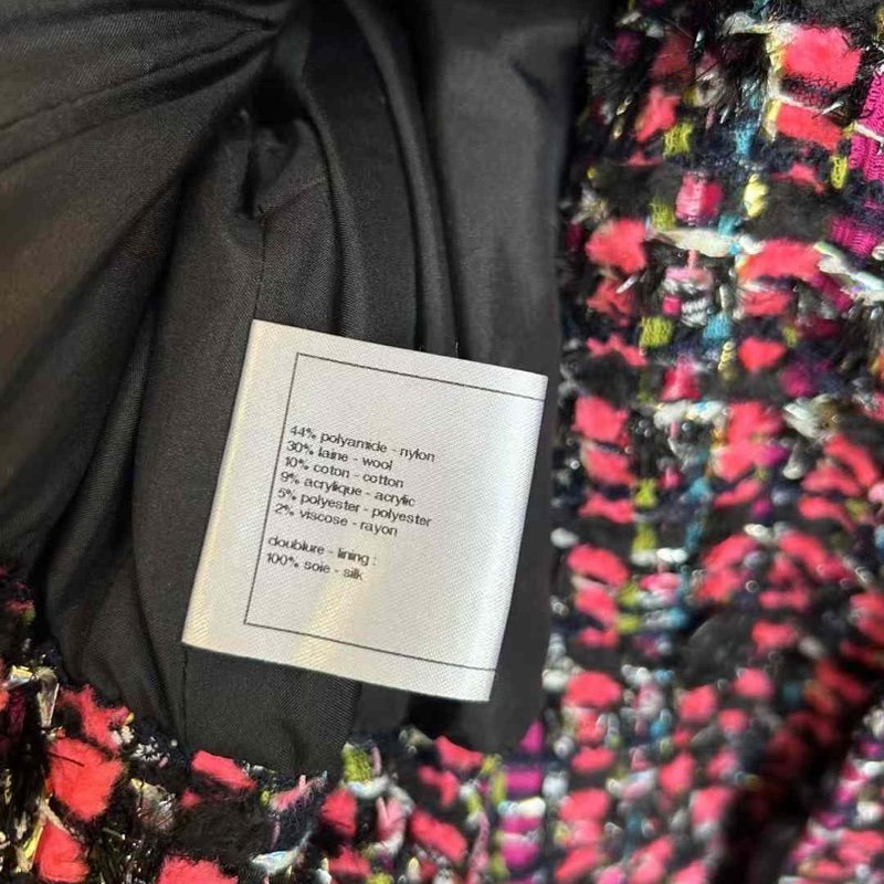 Chanel 秀款大衣 34號 適合胸圍100以内 非常新 原價近40萬-3