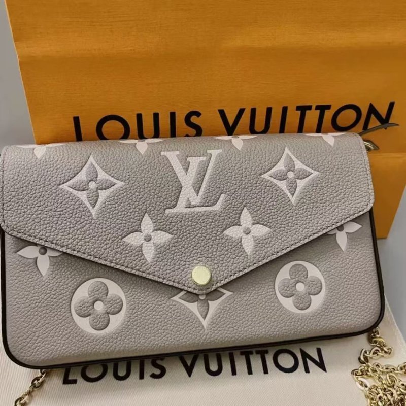 LV新款絨三合一鏈條包 大象灰 幾乎全新-4