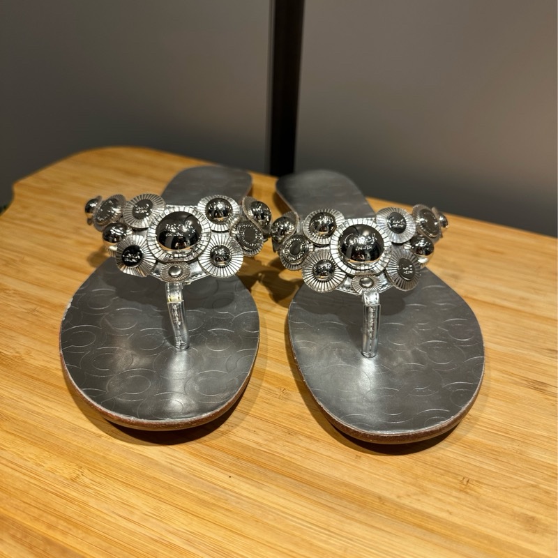 COACH銀色夾腳涼鞋-6