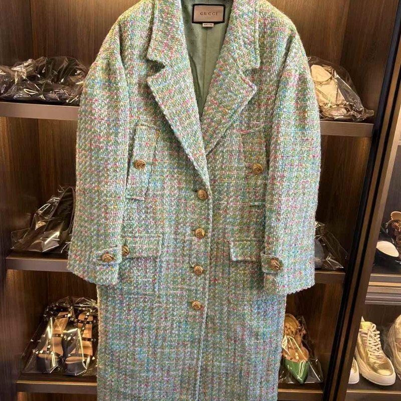 Gucci 大衣 40號 全新閒置 很多明星上身款 原價近15萬 TWD 49,800-3