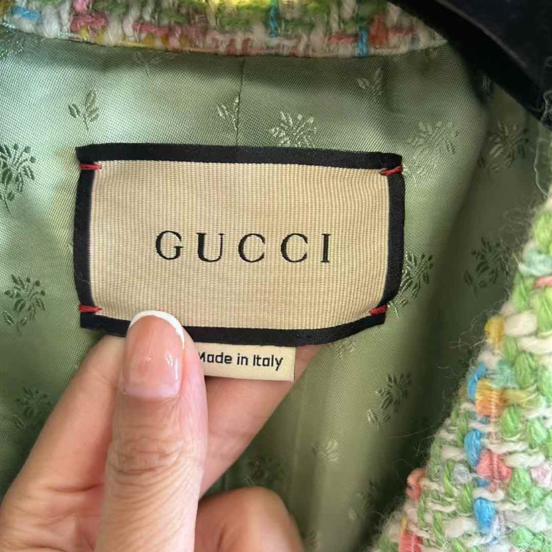 Gucci 大衣 40號 全新閒置 很多明星上身款 原價近15萬 TWD 49,800-4