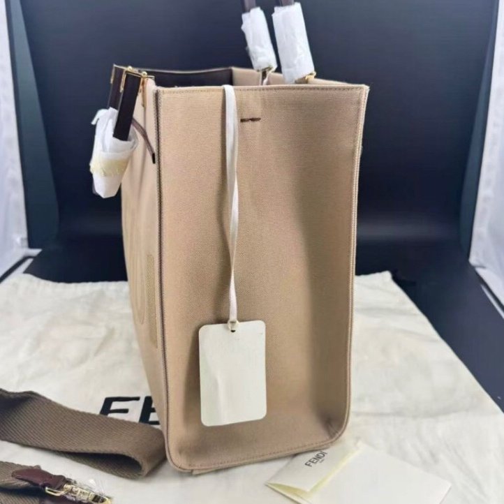 FENDI 托特包 中號 全新-2