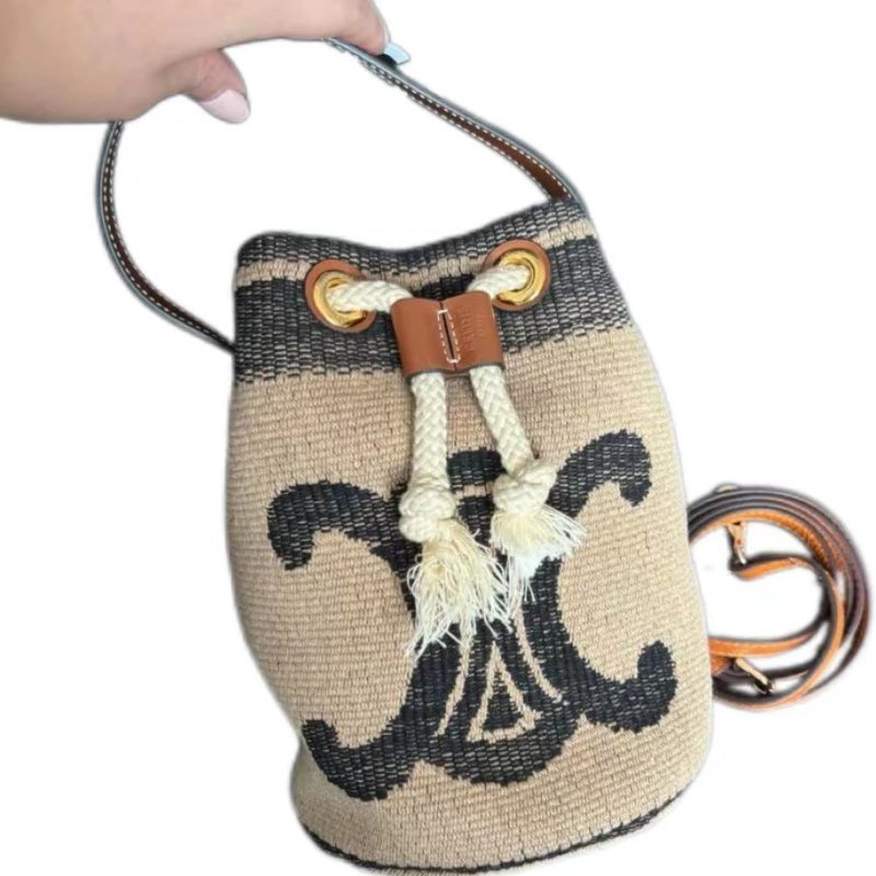 CELINE 絕版TEEN TRIOMPHE針織牛皮革抽繩包 99新-0