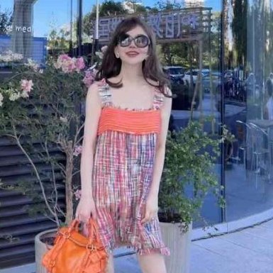 CHANEL 連身裙 36號 非常新 這件有亮片很重工 原價很貴-1