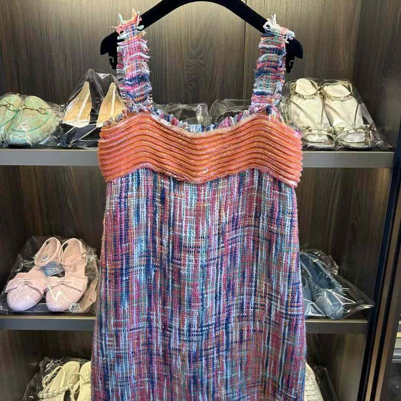 CHANEL 連身裙 36號 非常新 這件有亮片很重工 原價很貴-2