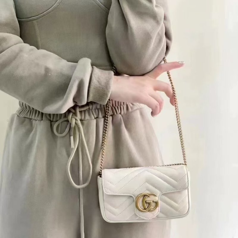 GUCCI 白色/黑色迷你斜背包 全新-1