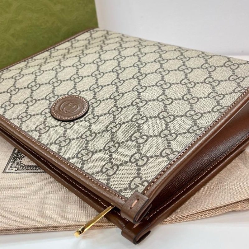 Gucci clutch-1