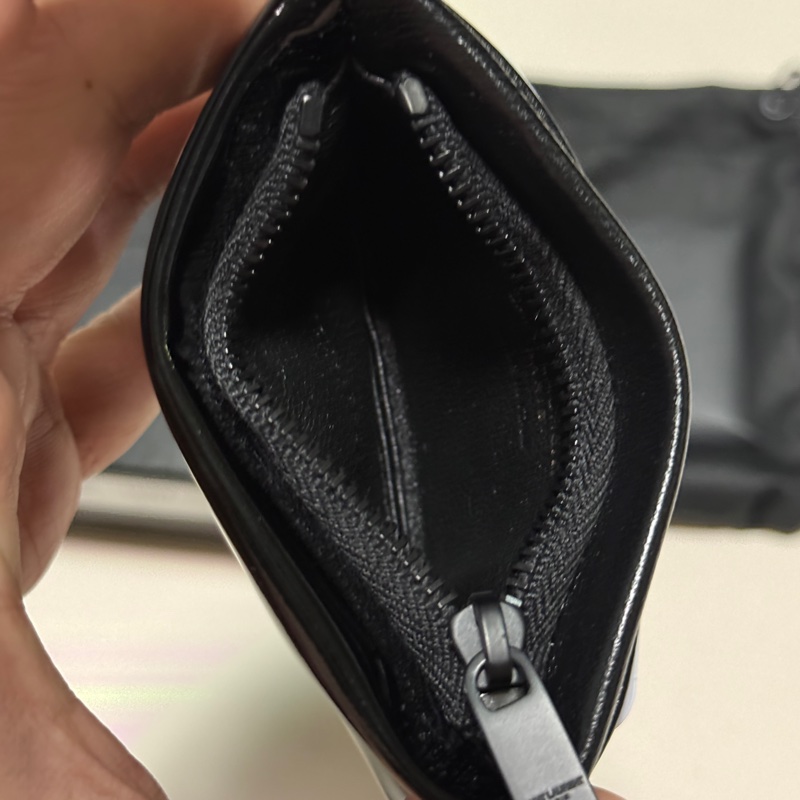 Saint Laurent YSL 漆皮零錢卡包 全新-8