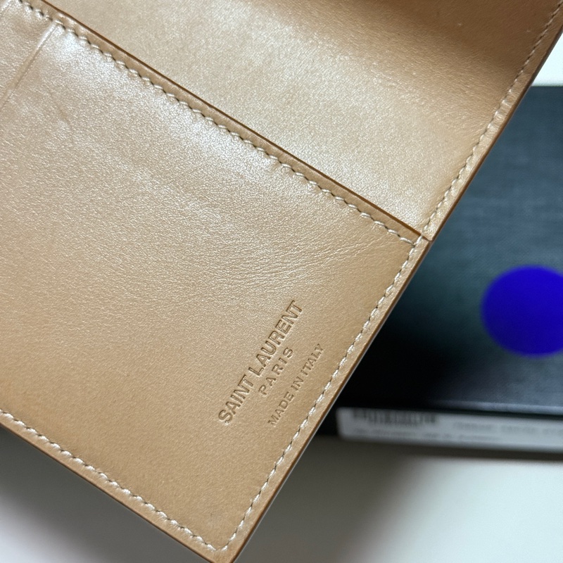 Saint Laurent YSL 植鞣革護照套-4