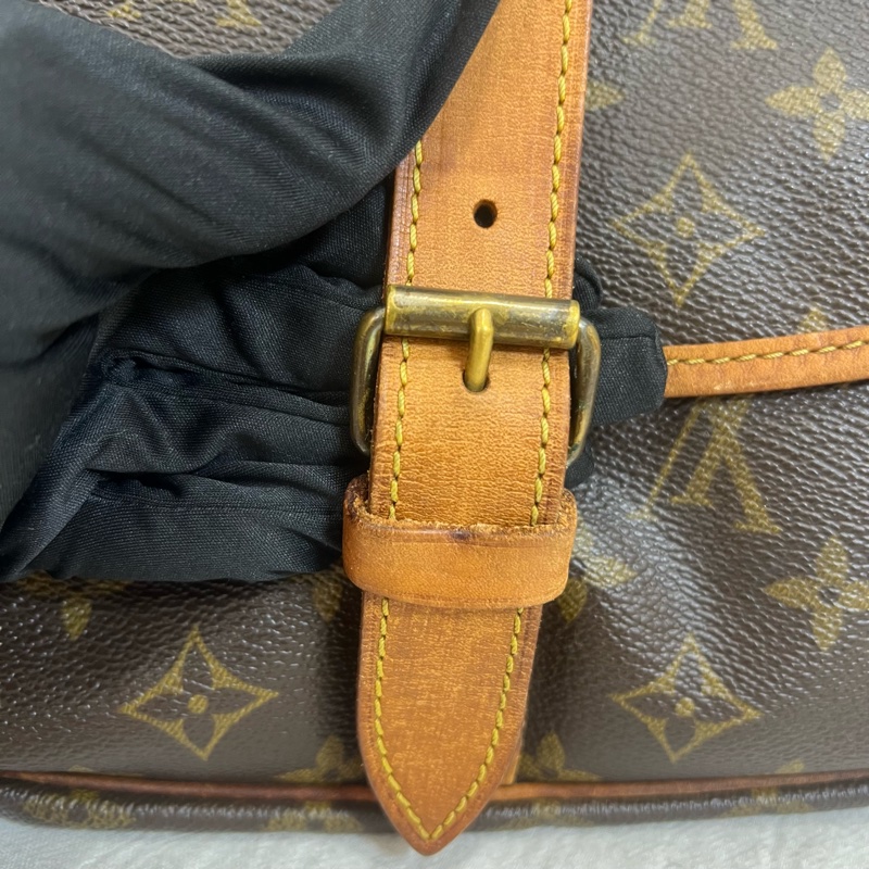 「出清特惠」 Louis Vuitton 經典馬鞍包-11