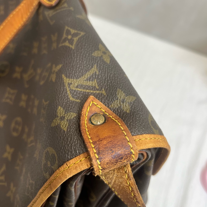 「出清特惠」 Louis Vuitton 經典馬鞍包-16