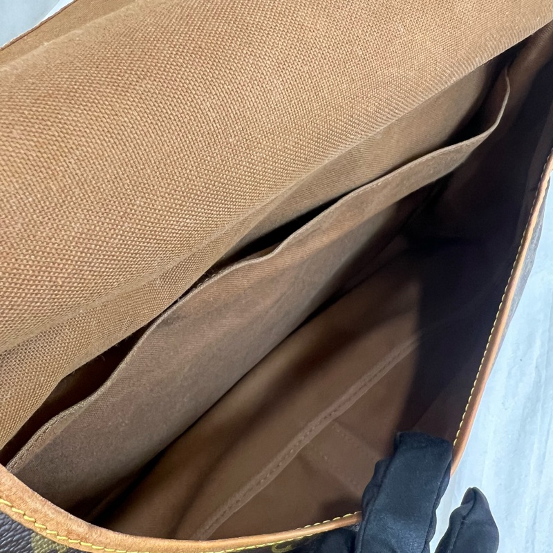 「出清特惠」 Louis Vuitton 經典馬鞍包-21