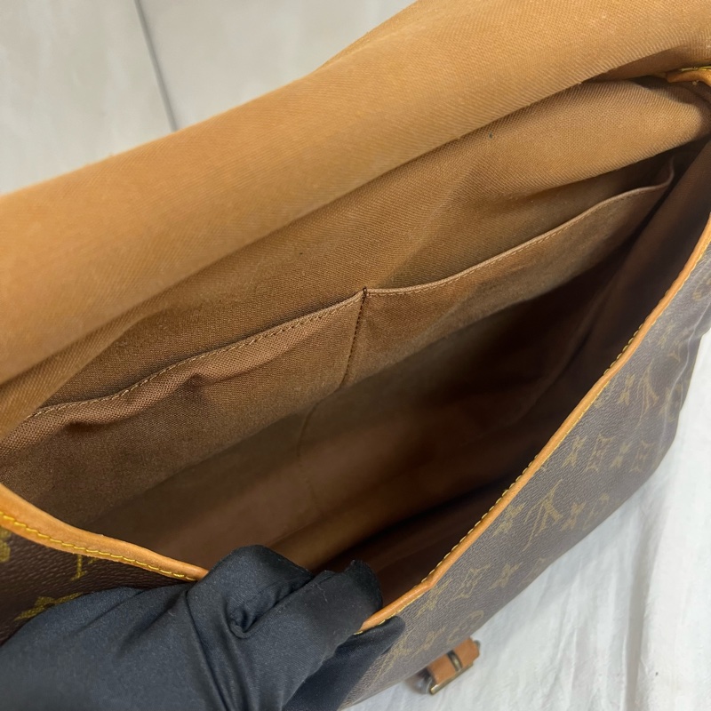 「出清特惠」 Louis Vuitton 經典馬鞍包-23