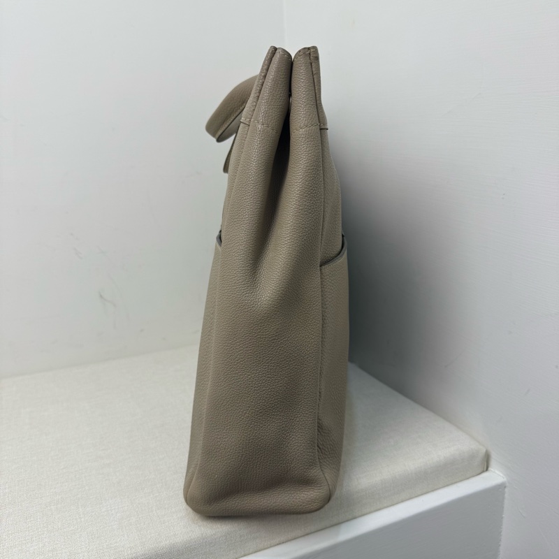 Hermès 大象灰全皮手提包-8
