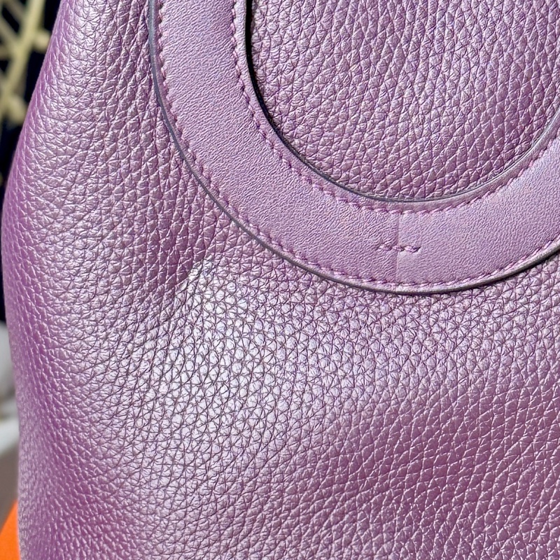 愛馬仕豬鼻子菜籃in the loop 18金釦黑加侖紫-14