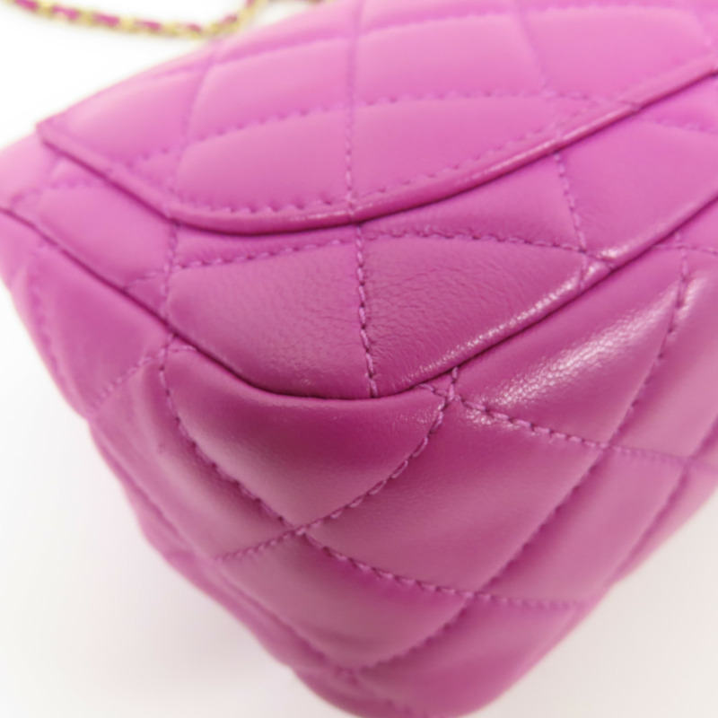 CHANEL 羊皮皮革Mini Flap Bag金扣鏈帶肩背袋-13