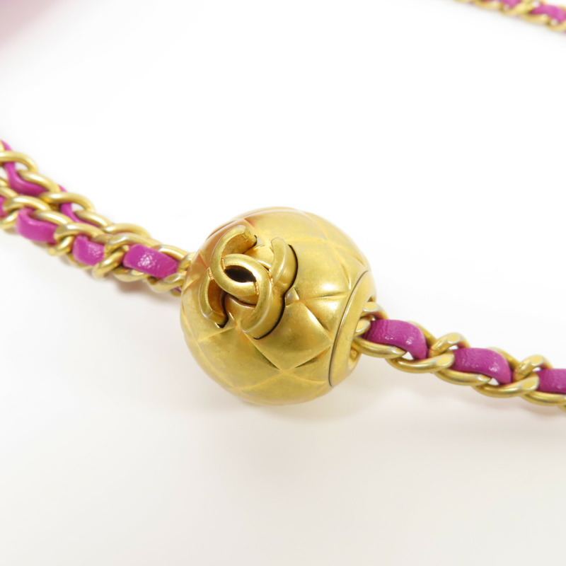 CHANEL 羊皮皮革Mini Flap Bag金扣鏈帶肩背袋-15