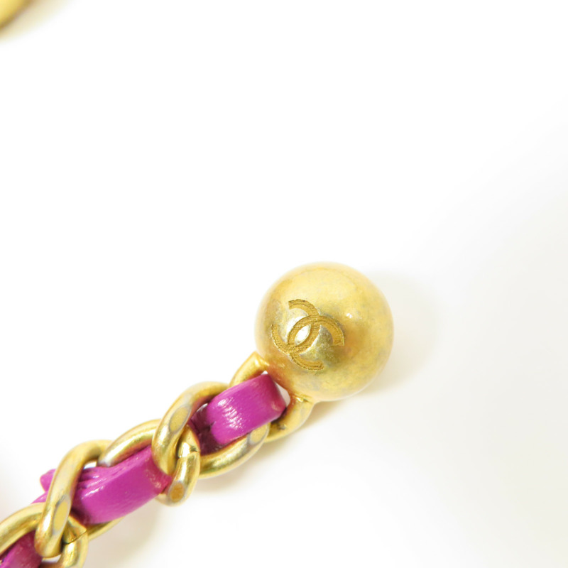 CHANEL 羊皮皮革Mini Flap Bag金扣鏈帶肩背袋-16