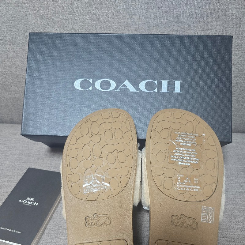 全新Coach拖鞋（US7)-8