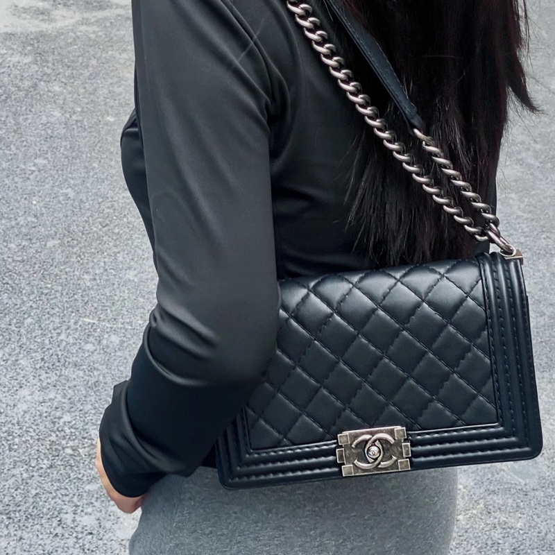 全網最低價🥹Chanel黑銀荔枝牛皮中號leboy斜挎單肩包🖤-2
