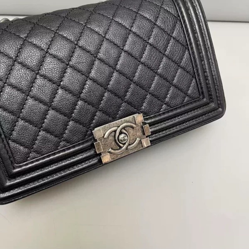 全網最低價🥹Chanel黑銀荔枝牛皮中號leboy斜挎單肩包🖤-6