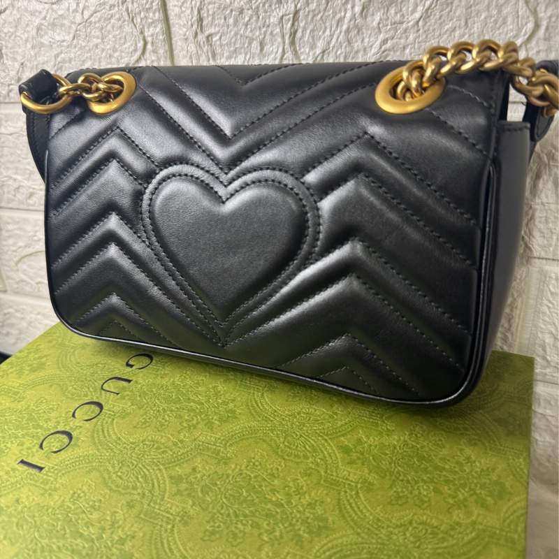 GUCCI Marmont馬夢 牛皮愛心縫線 (小22/黑)肩背 側背包-6