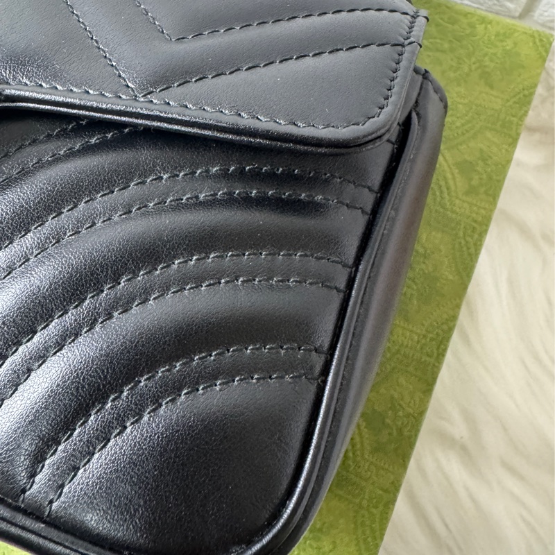 GUCCI Marmont馬夢 牛皮愛心縫線 (小22/黑)肩背 側背包-11