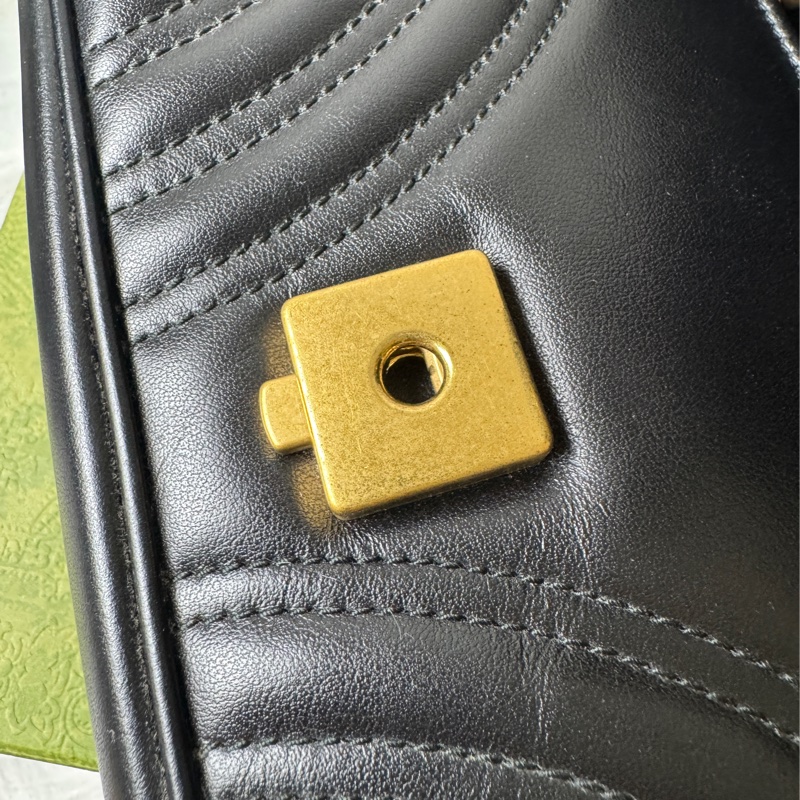 GUCCI Marmont馬夢 牛皮愛心縫線 (小22/黑)肩背 側背包-19