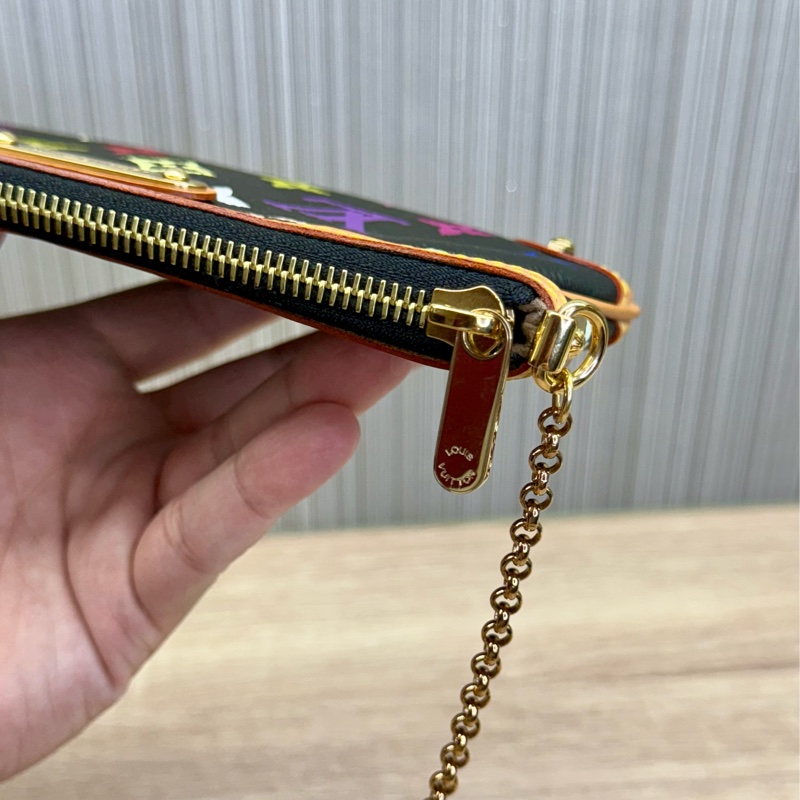 LV M60096 Milla 限量絕版村上隆黑彩麻將包手拿包-13