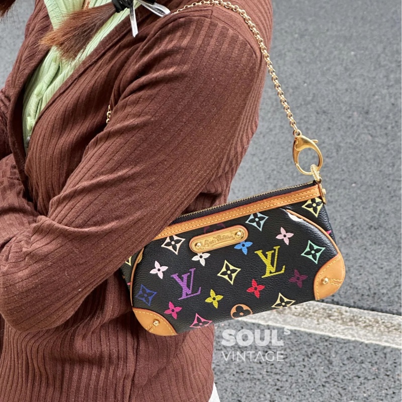 LV M60096 Milla 限量絕版村上隆黑彩麻將包手拿包-24