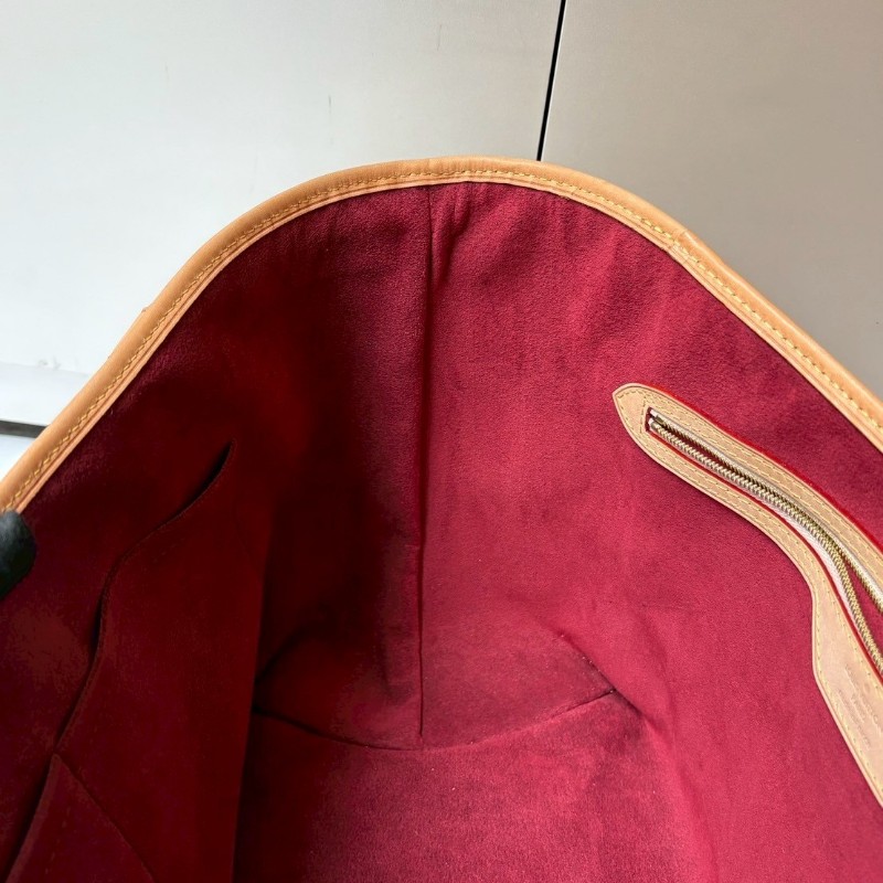 LV 白彩蝴蝶結金釦大托特包 絕版季節款-18