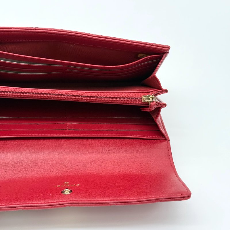 （🌟2014 年台灣限定款）CHANEL 蝴蝶 徽章 香水 巴黎鐵塔 辣椒紅 羊皮 長夾 錢包-11