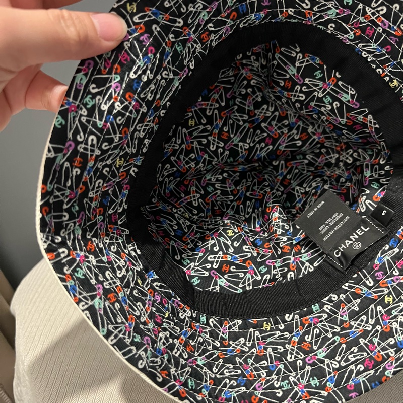 Chanel 香奈兒 刺繡logo 漁夫帽 奶白 S-16