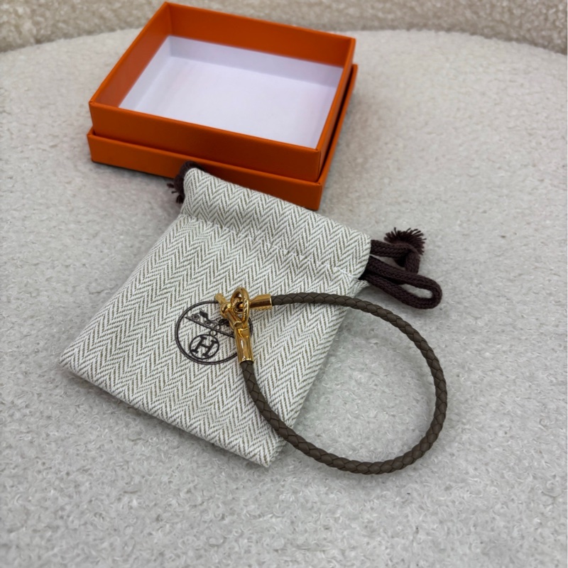 Hermes愛馬仕豬鼻子glenan手環仕手鐲皮繩-1