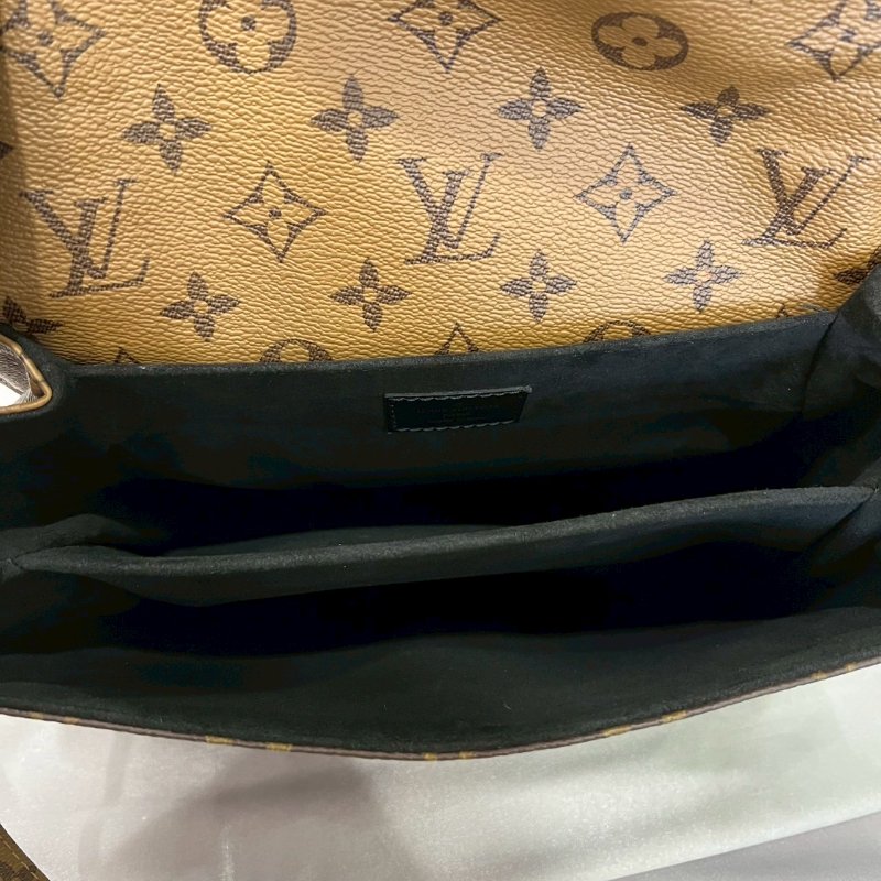 LV M44876/晶片款 老花拚色郵差包-4