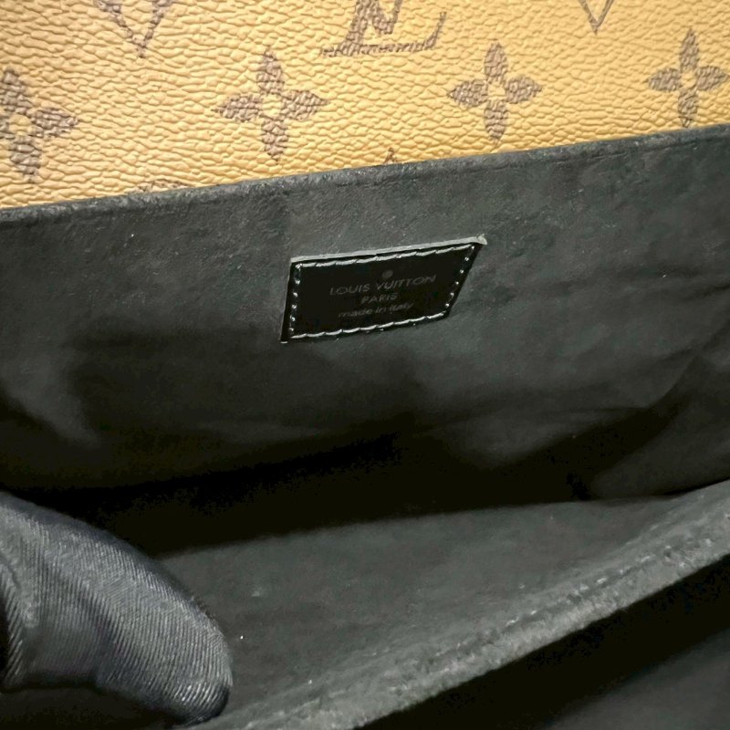 LV M44876/晶片款 老花拚色郵差包-5