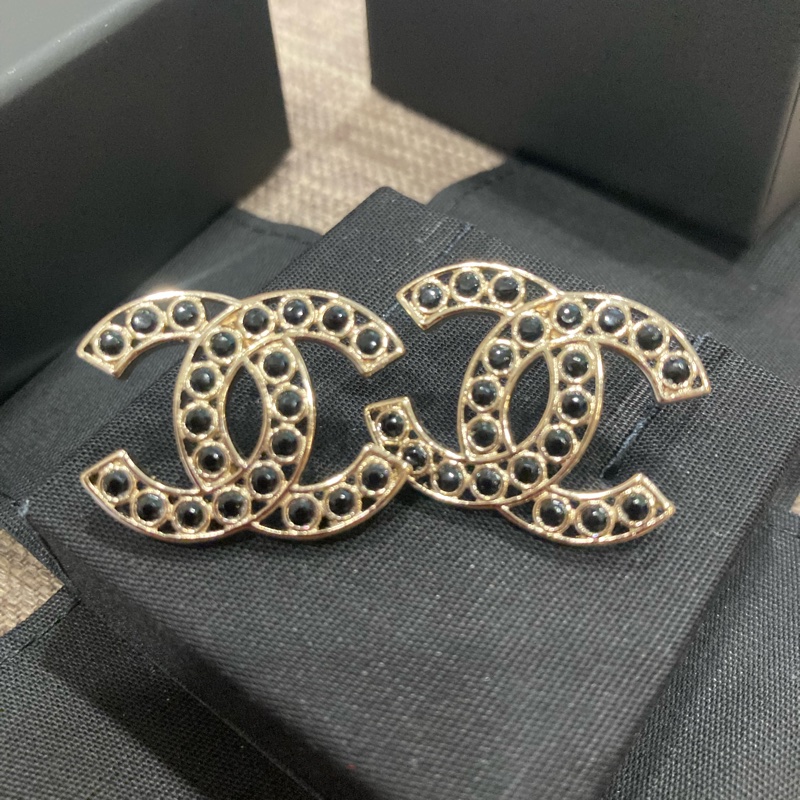 香奈兒chanel 黑珠珠串起 大logo 耳針 耳環 二手商品🇹🇼-2