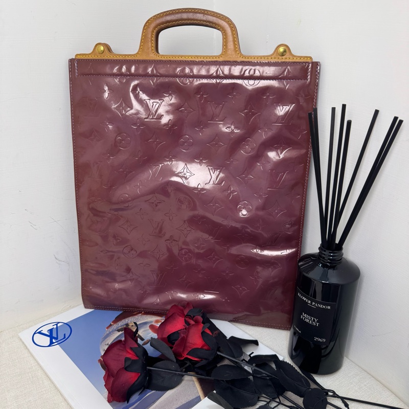 Louis Vuitton 漆皮琴譜手袋-2