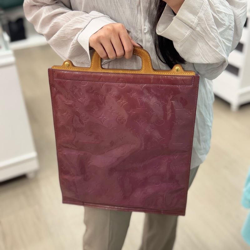 Louis Vuitton 漆皮琴譜手袋-3