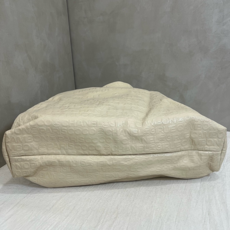 Chanel 全皮浮雕大托特袋-7