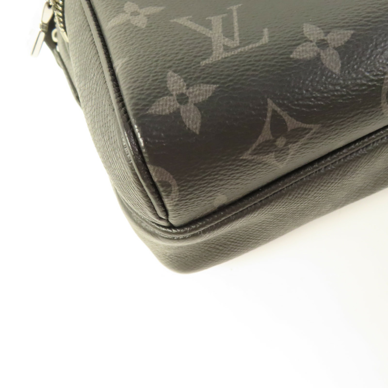 LOUIS VUITTON Monogram Eclipse/Taiga Outdoor Messenger銀扣肩背袋-5