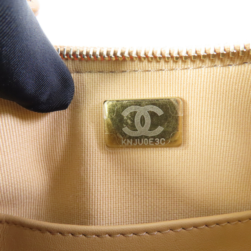CHANEL 牛皮皮革Chanel 19 Hobo金扣手挽袋-15