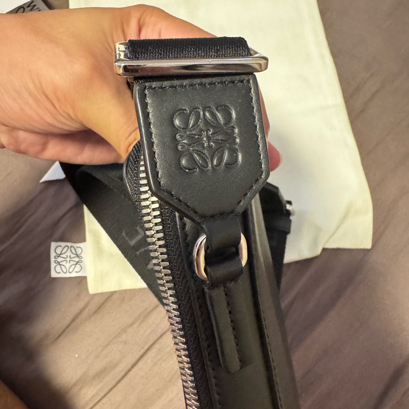 LOEWE 黑色-10