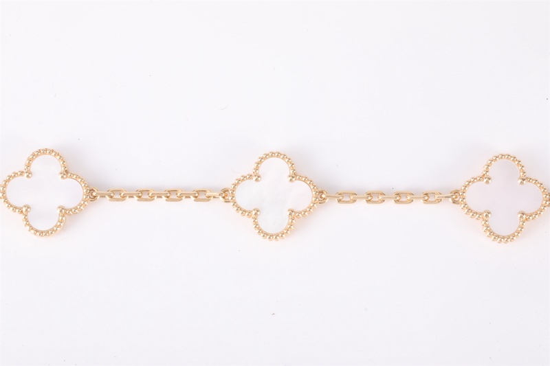 VAN CLEEF&ARPELS(梵克雅寶) Vintage Alhambra 中號五花手鏈 新扣 18K黃金/白貝母 S-M碼 黃金-2