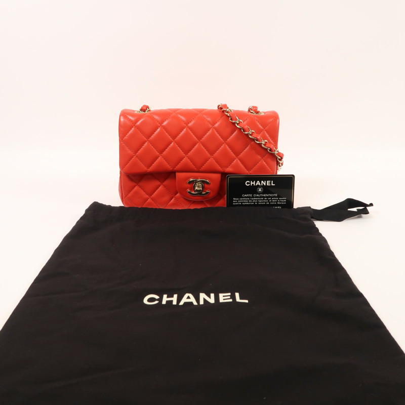 CHANEL 羊皮皮革Classic 20金扣鏈帶肩背袋-10