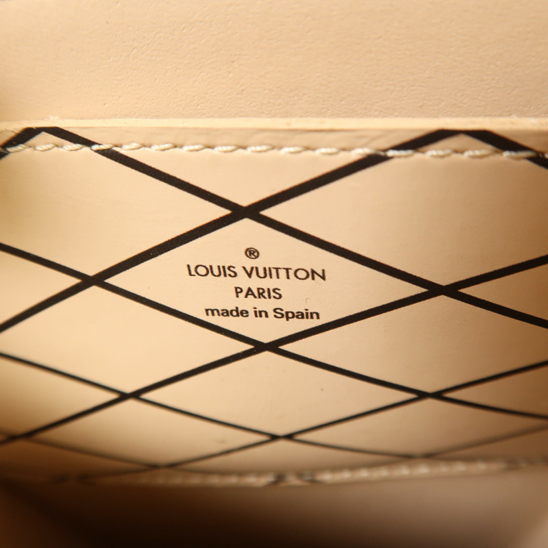 LOUIS VUITTON Epi Pochette Trunk金扣肩背袋-5